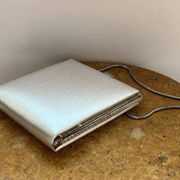 Vintage Metalic Silver Lame Clutch / Handbag Retro Evening Wear Snap Closure - Picture 6 of 7